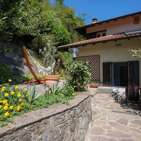 Villa Laveno