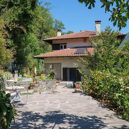 Villa Laveno *