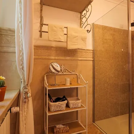 Villa Laveno 別荘 *
