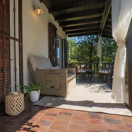 Villa Laveno Сasa de vacaciones Laveno